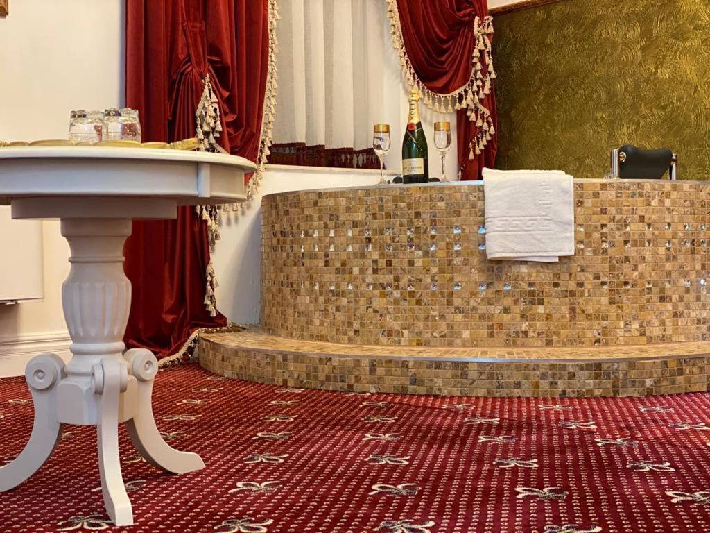 Vila Imperial One Luxury Boutique Hotel Făgăraş Exteriér fotografie